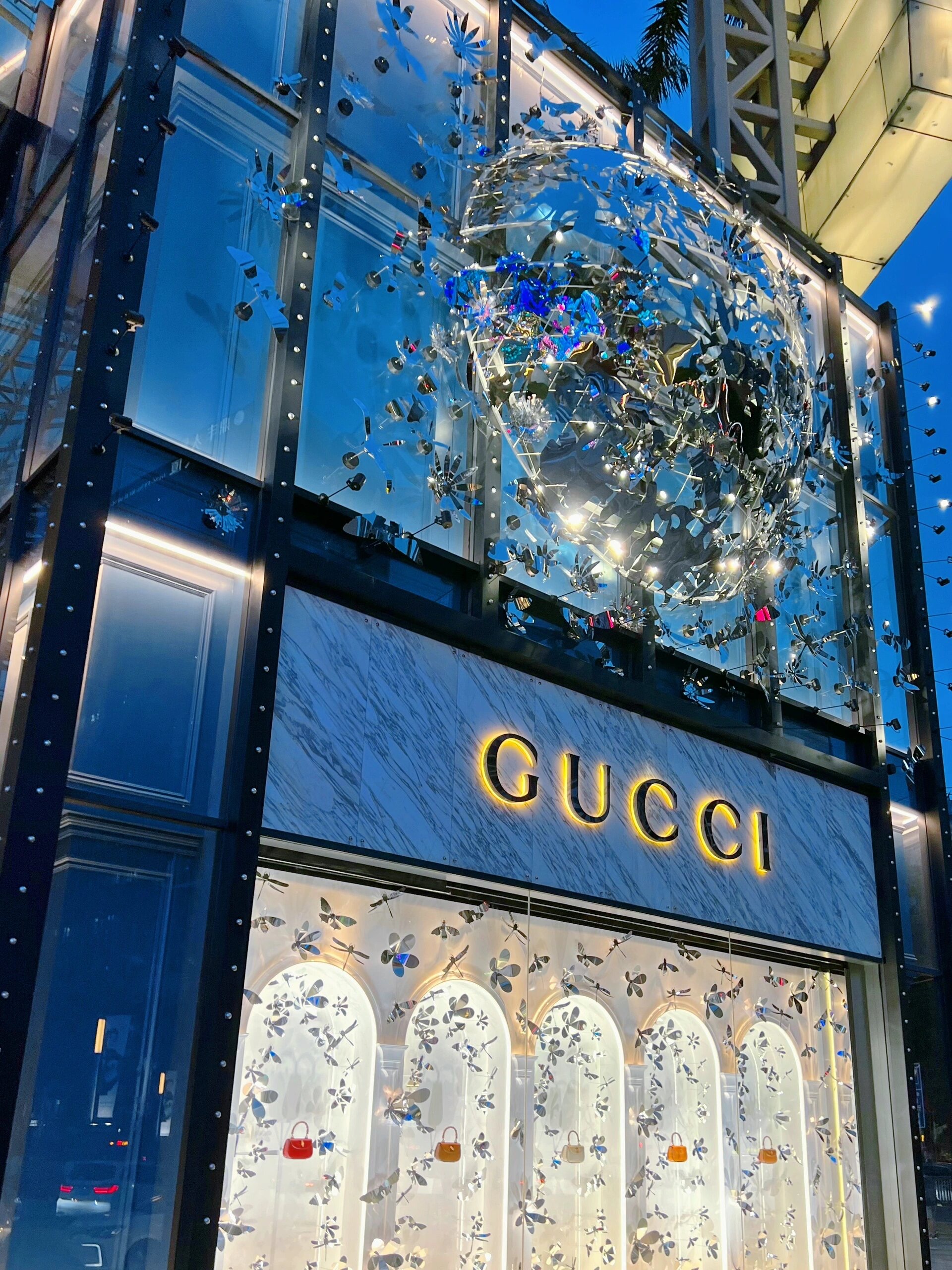 GUCCI